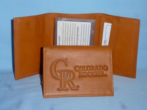 COLORADO ROCKIES   Leather TriFold Wallet   NEW!   tan  bb Cover