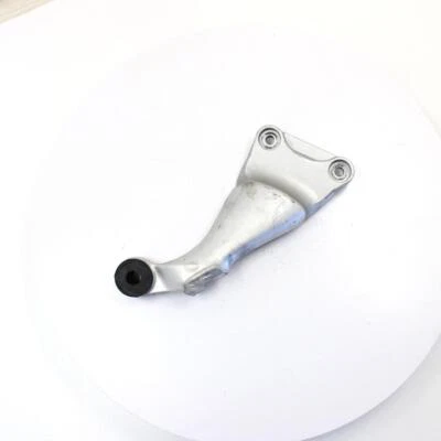 Suzuki Hayabusa 2005 fabricante de equipos originales clavija trasera derecha pasajero suspensión de escape Foto 1 de 4