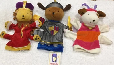 Juego de marionetas de mano The Manhattan Toy Company cuentos de caballero Sir Dudley hada león Foto 1 de 4