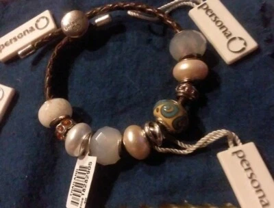 NUEVO BRAZALETE PERSONA BARREL y 10 DIJES PERSONA CON CAJA DE REGALO $300+! Foto 1 de 2