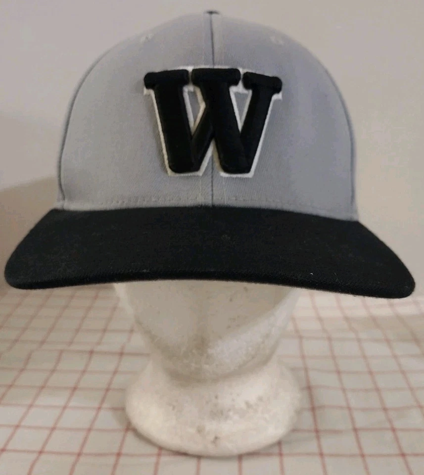 Gorra Letra W Pro Modelo 801F Negra Gris Talla L/XL Para Hombre Bordada Dos Tonos Foto 1 de 4