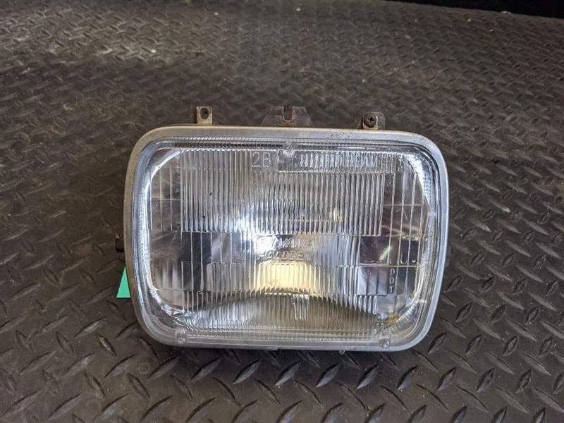 Headlight Sealed Beam Fits 96-17 EXPRESS 2500 VAN 2246804 - Image 1 of 4