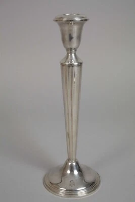 Подсвечник из стерлингового серебра 25 см, 408 г. - Изображение 1 из 4