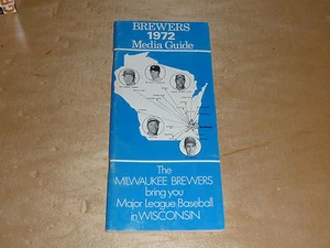 Milwaukee Brewers 1972 guía de medios de béisbol Ex Plus - Imagen 1 de 1