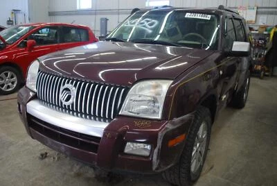 Brazo de control inferior delantero derecho bajo OEM para montañero Foto 1 de 4