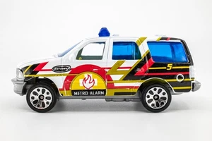 2003 Matchbox #5 Ford Expedition WHITE | METRO ALARM | MINT - Picture 1 of 1