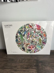 Wacom Intuos Pro Medium Bluetooth Graphics Drawing Black Tablet | Sealed - Photo 1/3