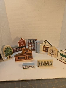 Cat's Meow Village  Lot of 10 Buildings  1989 - 2001 - Picture 1 of 11