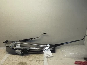 Motor limpiaparabrisas Envision Preferred 2024 1698845 - Imagen 1 de 12