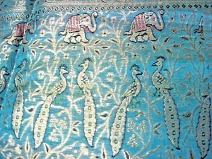 vtg TABLE RUNNER 70x22 GOLD silk threads red turquoise ELEPHANT PEACOCK Thailand - Picture 1 of 8