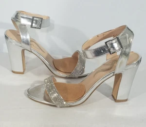Nina Samiya Women's Silver Strappy Sandals Size 8.5M - Picture 1 of 8