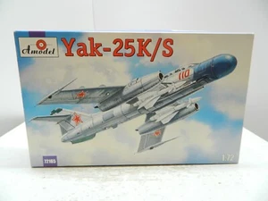 Amodel 1:72 Yakovlev Yak-25 K/S Soviet Fighter Jet Box 72165 - Picture 1 of 7