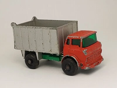 Vintage Original 1968 Lesney Matchbox Red GMC Tipper Truck No. 26 England 17052 - Image 1 of 4