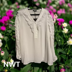 WHBM BLACK/WHITE SPRING/SUMMER TOP 3X #B - Picture 1 of 8