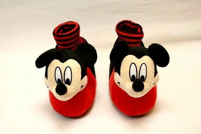Chinelo Mickey Mouse 3D de pelúcia macia unissex infantil tamanho 7/8 - Imagem 1 de 4
