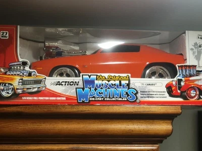 The Original Muscle Machines 1971 Camaro  1:8 Radio Control - Image 1 of 4
