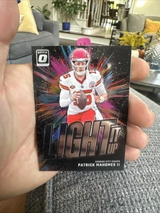 2024 Panini Donruss Optic - Light It Up Patrick Mahomes II #11 - Bild 1 von 4