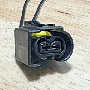 Conector de inyector de combustible para Freightliner Sprinter 2500 3500, 2002-2004 - Imagen 1 de 2