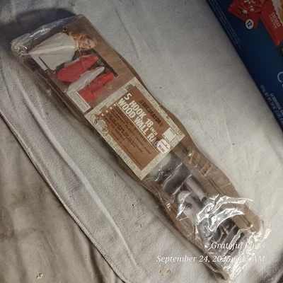 NOS 1970's Wooden Rack Wall Mounted Hanger 5 Hooks - Image 1 of 4