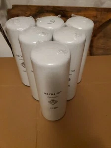 (6 Pack) Navistar OIL FILTER 1842639C92 1841606C1 - Picture 1 of 3