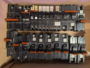 Federal Pacific Breakers Lot Of 20, Single and double pole included. Ships free - Picture 1 of 6