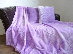 3tlg. Set Luxus Tagesdecke Kuscheldecke Decke Flieder / Lila + 2 Kissen 40x40 - Bild 1 von 3