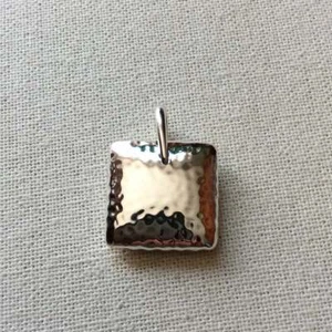 SILPADA 925 Sterling Silver Hammered Square Pillow PENDANT S1118 - Picture 1 of 12