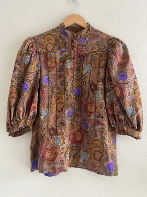 Albert Nipon 复古丝绸佩斯利花卉印花衬衫,尺寸 10 Novelty Cottagecore — 第 1/4 张图片