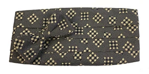 Men's Alexander Julian 100% Silk Black Ivory Plaid Cummerbund & Bow Tie Set - Picture 1 of 1