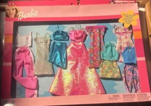 Barbie Doll Clothes 8 Outfit Sets Toys R Us Exclusive 2002 68213 New - Picture 1 of 9