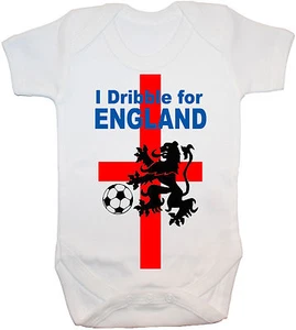 T-Shirt I Dribble For England Babygrow Body Strampler Weste Neugeborene - 24M Fußball - Bild 1 von 6