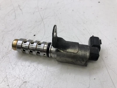 Árbol de levas Nissan Juke I F15 2014 VANOS válvula salenoide de distribución DEU29373 Foto 1 de 3