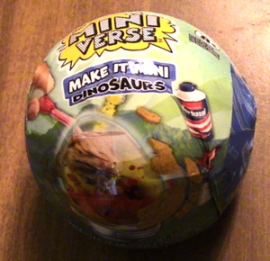 MGA Miniverse Make it Mini Jurassic World Dinosaurier Velociraptor - Bild 1 von 2