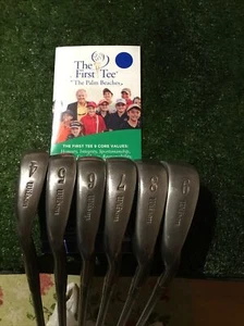 Wilson Ladies Ultra Irons Set 4-9 Irons Graphite Shafts - Picture 1 of 10