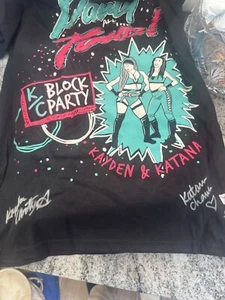FANATICS WWE UNDERWRAPS KAYDEN CARTER KATANA CHANCE SHIRT SIZE SMALL #15/25 - Picture 1 of 1