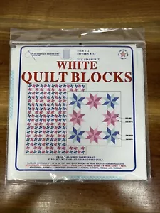 Blocco trapunta Starburst Jack Dempsey bianco arte 6 quadrati punto croce nuovo USA - Foto 1 di 3