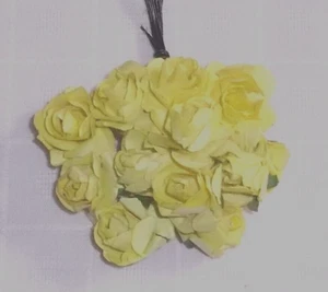 ROPA MUÑECA VINTAGE pergamino S rosas racimo Alexander & Ginny pastel AMARILLO - Imagen 1 de 3