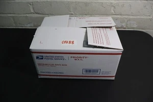 CKStamps : Outstanding Mint & Used Worldwide Stamps Collection In Box, Many NH - Picture 1 of 2