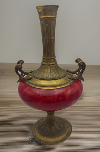Picture 1 of 8