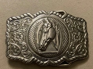 BELL TRADING POST NICKEL SILVER SOLID COPPER BELT BUCKLE EQUESTRIAN HORSE HEAD - Imagen 1 de 4
