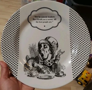 Alice in Wonderland Mad Hatter Melamine plate black and white 10" - Picture 1 of 1