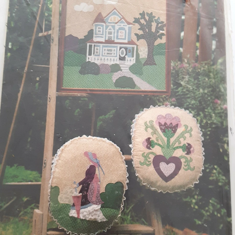 Vintage 1982 V.I.P. Applique Sewing Pattern #P-508 Victoriana pillows  - Image 1 of 2