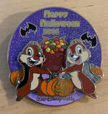 Disney WDW Trick or Treat Chip 'n' Dale Halloween 2006 LE 2000 Pin Candy Pumpkin - Image 1 of 2