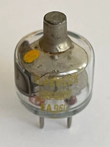 Triode EA 960 Funkwerk Erfurt - Bild 1 von 7