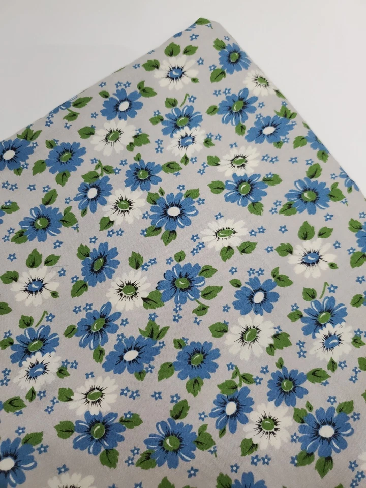 Tela Erin Michael Pura Raza Floral Retro Moda Coser Edredón Algodón Fuera de Uso UNA YARDA  Foto 1 de 1