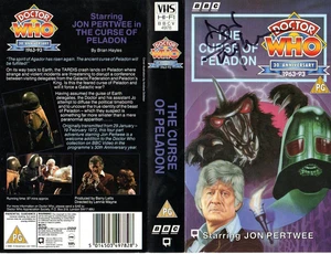 Doctor Who: The Curse of Peladon VHS Cover Signed by DAVID TROUGHTON - Imagen 1 de 1