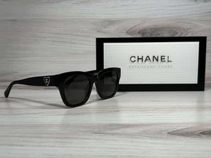 Chanel 5478 Black & Gold Square Heart Sunglasses - Ships Now! - Picture 1 of 6