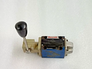"Rexroth R900468328 Hand-Wegeventil 4WMM 6 D53" - Bild 1 von 7