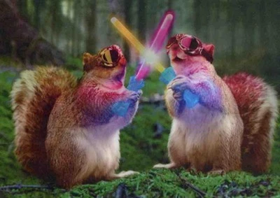 Tarjeta de cumpleaños lenticular MAY THE FUN BE WITH YOU ardillas con sables de luz AVANTI Foto 1 de 2