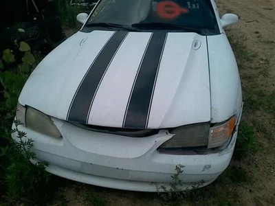 AC Condenser Fits 93-98 LINCOLN MARK SERIES 10111454 - Image 1 of 4